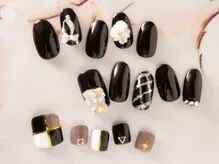 モノトーンネイル